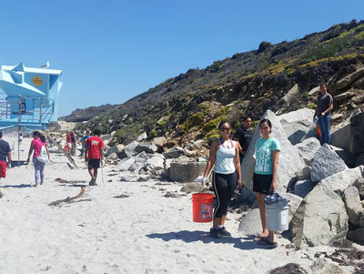 Volunteers cleaning up the beach